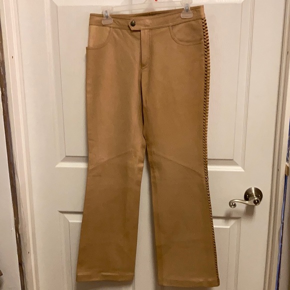 Ladies Beautiful Harley Davidson genuine leather tan pants, size 4 - Picture 1 of 8